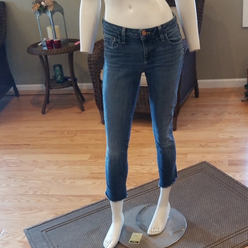 Pilcro and letterpress cropped jeans